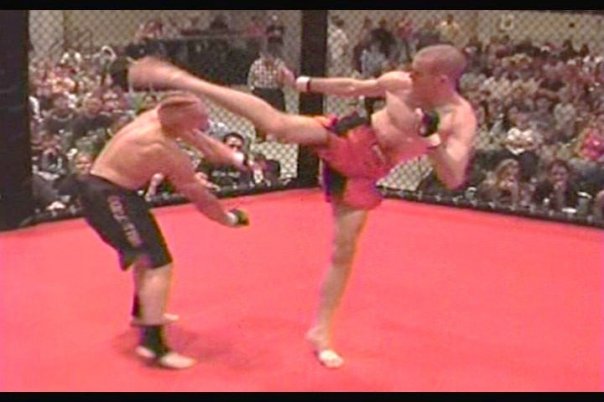 Jeremy Patton wins his first cage fight via head kick TKO